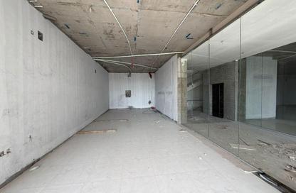 Office Space - 2 Bedrooms - 1 Bathroom for rent in Jannusan - Northern Governorate