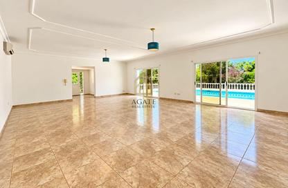Villa - 4 - 5 for rent in Saar - Northern Governorate