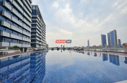 Apartment - 3 Bedrooms - 3 Bathrooms for rent in Reef Island - Capital Governorate