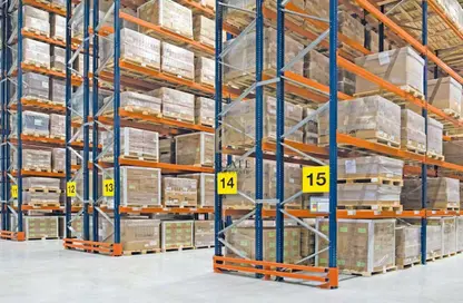 مستودع - استوديو - 1 حمام للايجار في الحد - المحرق