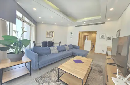 Apartment - 3 Bedrooms - 4 Bathrooms for sale in Al Juffair - Capital Governorate