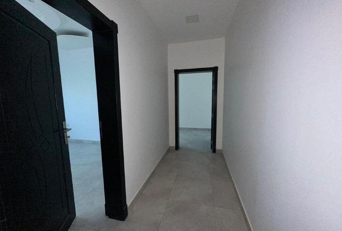 52196021 - Property Image 3