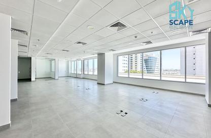 Office Space - Studio - 4 Bathrooms for rent in Seef - Capital Governorate