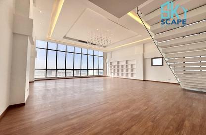 Penthouse - 2 - 3 for rent in Seef - Capital Governorate
