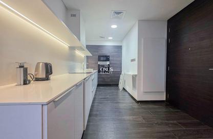 Apartment - Studio - 1 Bathroom for rent in Bahrain Bay - Capital Governorate