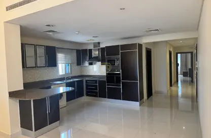 Apartment - 2 Bedrooms - 2 Bathrooms for rent in Mahooz - Manama - Capital Governorate