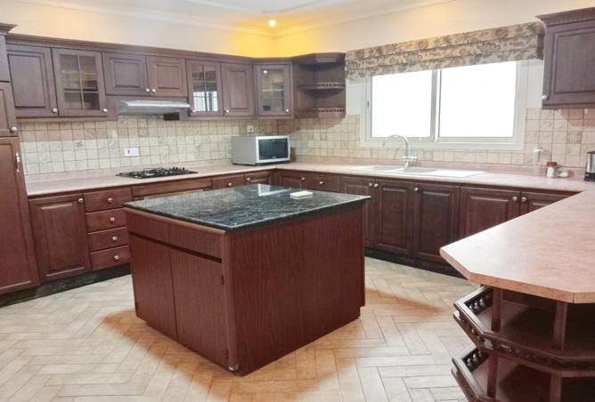 53111605 - Property Image 3