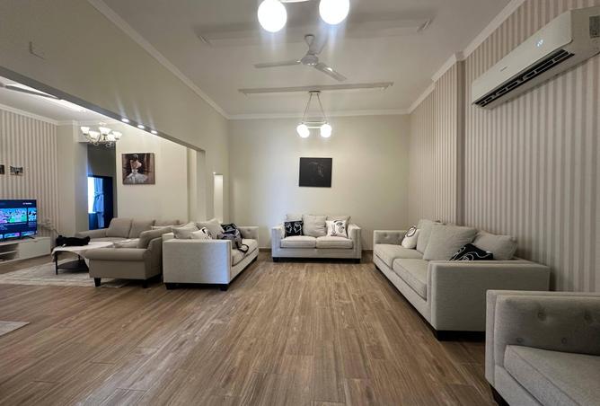 52905808 - Property Main Image