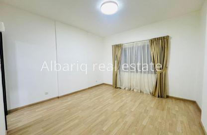 Apartment - 2 Bedrooms - 2 Bathrooms for rent in Al Juffair - Capital Governorate