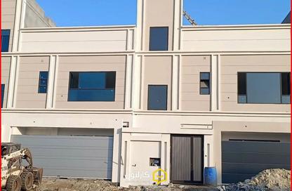 Villa - 4 - 5 for sale in Saraya 2 - Bu Quwah - Northern Governorate