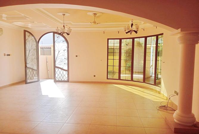 53269592 - Property Image 2