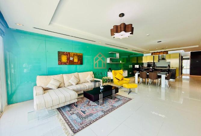 989218 - Property Main Image