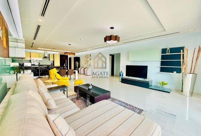 989218 - Property Image 2