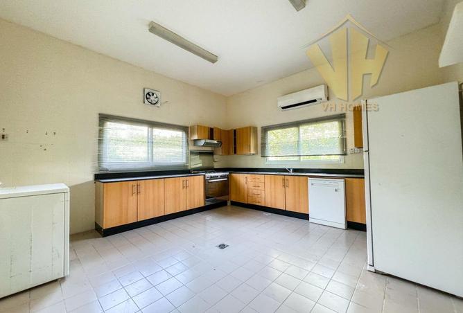 991624 - Property Image 3