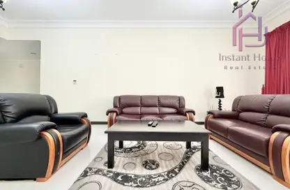 Apartment - 3 Bedrooms - 2 Bathrooms for rent in Al Juffair - Capital Governorate