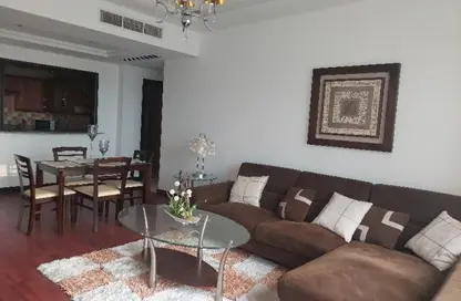 Apartment - 2 Bedrooms - 2 Bathrooms for rent in Abraj Al Lulu - Manama - Capital Governorate