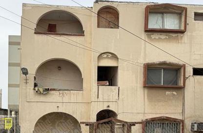 عمارة بالكامل - 8 غرف نوم - 8 حمامات للبيع في جرداب - المحافظة الوسطى