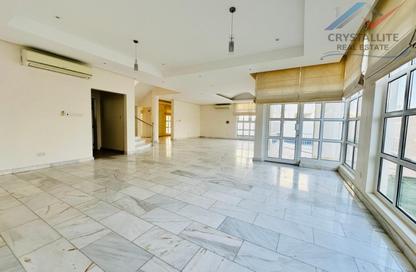 Villa - 4 Bedrooms - 5 Bathrooms for rent in Hamala - Northern Governorate
