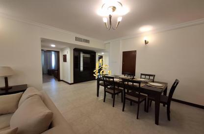 Apartment - 2 Bedrooms - 2 Bathrooms for rent in Busaiteen - Muharraq Governorate