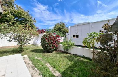 Compound - 3 Bedrooms - 3 Bathrooms for rent in Jannusan - Northern Governorate