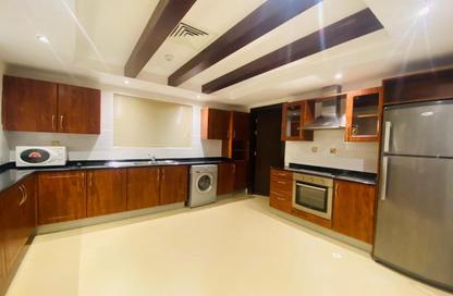 Apartment - 2 Bedrooms - 2 Bathrooms for rent in Segaya - Manama - Capital Governorate