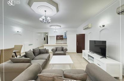 Apartment - 2 Bedrooms - 2 Bathrooms for rent in Saar - Northern Governorate