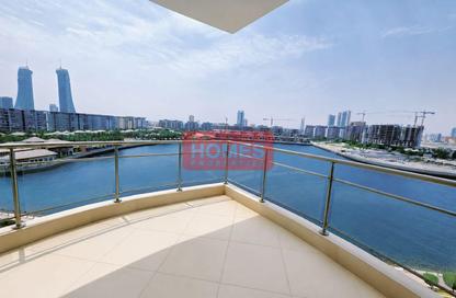 Apartment - 3 Bedrooms - 5 Bathrooms for rent in Reef Island - Capital Governorate