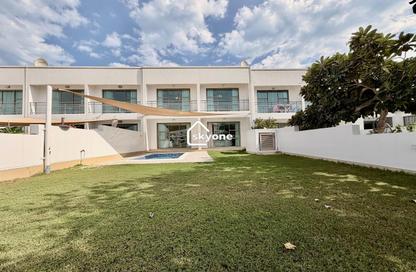 Villa - 4 Bedrooms - 4 Bathrooms for sale in Tala Island - Amwaj Islands - Muharraq Governorate