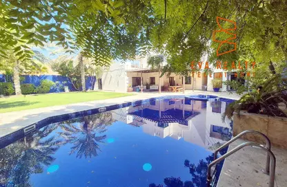 فيلا - 6 غرف نوم - 8 حمامات للبيع في سار - المحافظة الشمالية