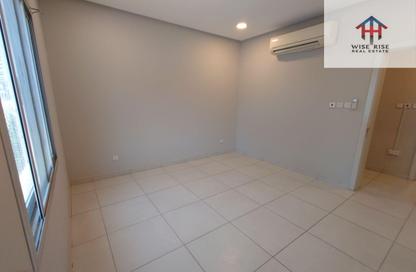 Apartment - 3 Bedrooms - 2 Bathrooms for rent in Tubli - Central Governorate