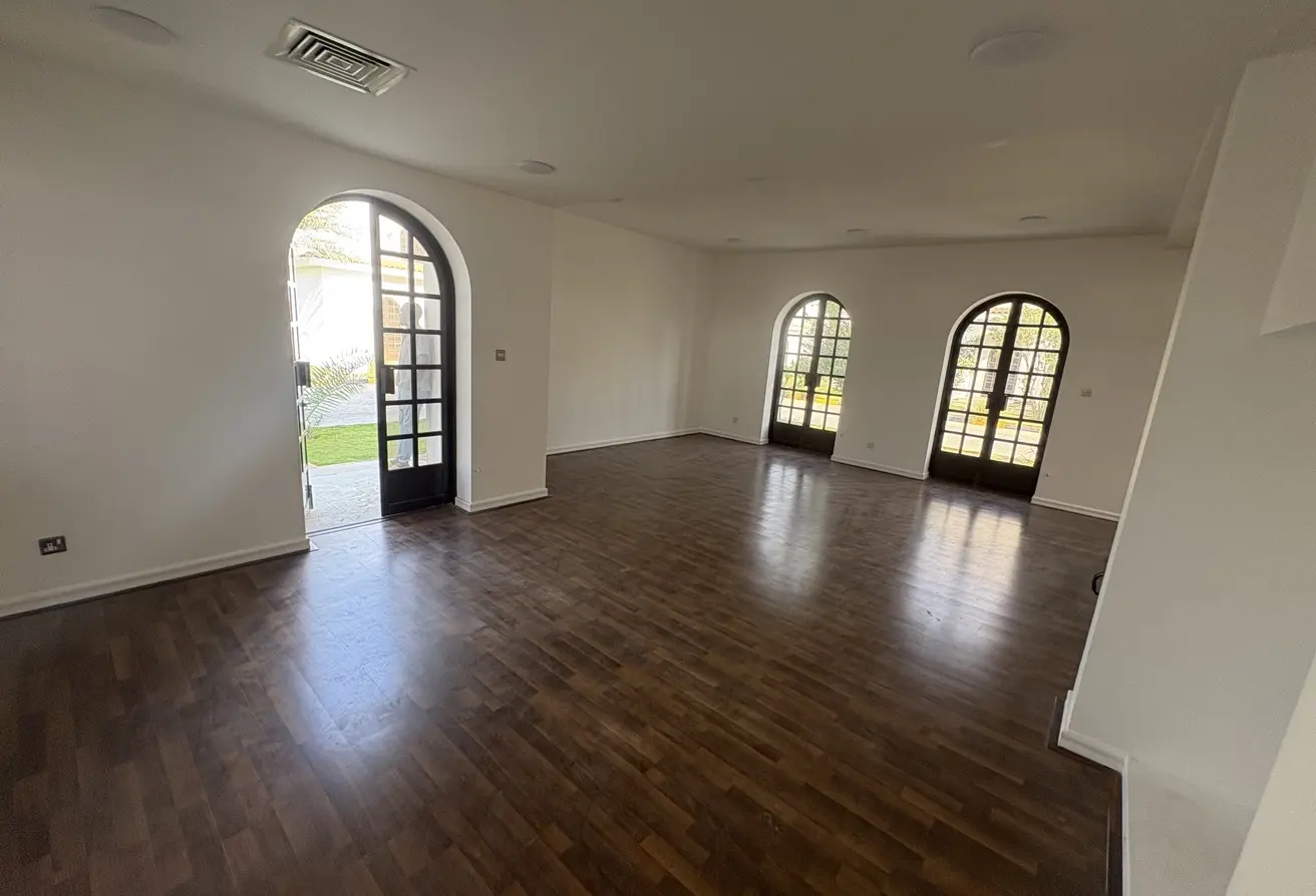 57669128 - Property Main Image