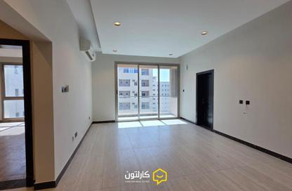 Apartment - 3 Bedrooms - 2 Bathrooms for sale in Hidd - Muharraq Governorate