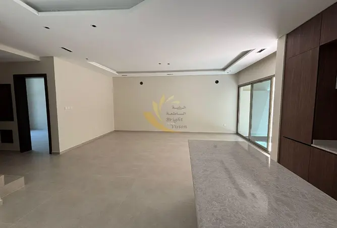 57405357 - Property Image 2