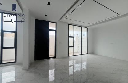Villa - 5 Bedrooms - 6 Bathrooms for sale in Maqabah - Northern Governorate