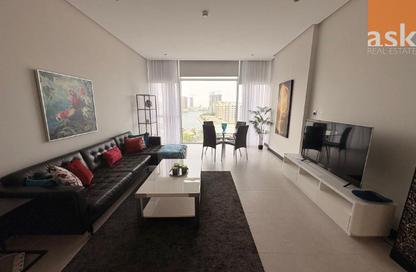 Apartment - 2 Bedrooms - 3 Bathrooms for rent in Reef Island - Capital Governorate