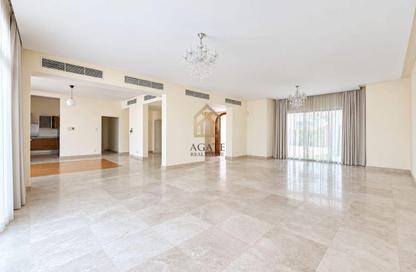Villa - 4 - 5 for rent in Saar - Northern Governorate
