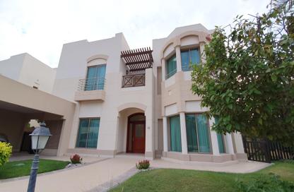 Villa - 4 Bedrooms - 5 Bathrooms for rent in Saar - Northern Governorate