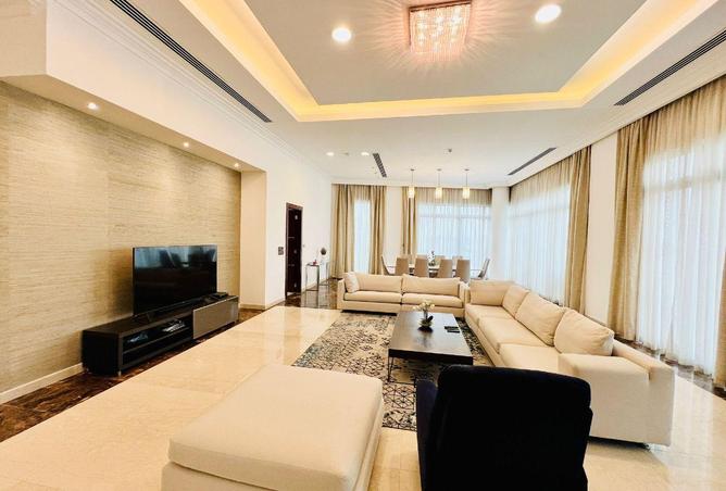 1002883 - Property Image 2