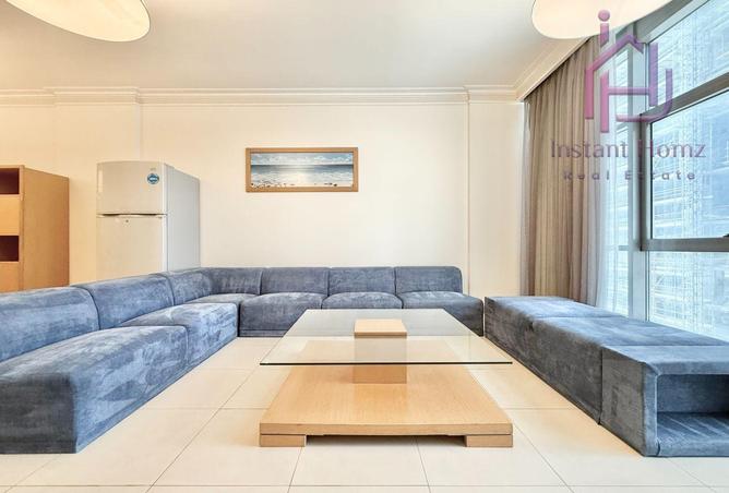 998156 - Property Image 2