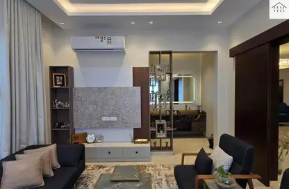 Villa - 5 Bedrooms - 7 Bathrooms for sale in Jaww - Southern Governorate