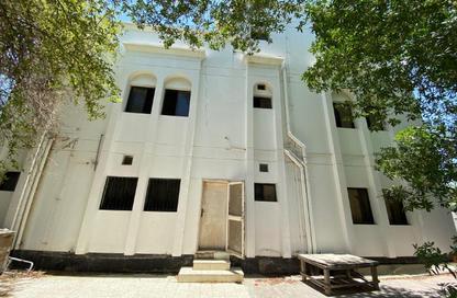 Villa - 4 Bedrooms - 6 Bathrooms for sale in Jeblat Hebshi - Northern Governorate