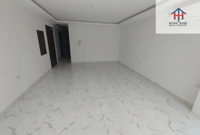 57122509 - Property Image 2