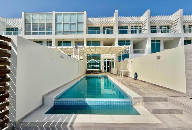 55893199 - Property Main Image