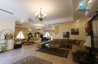 Villa - 4 Bedrooms - 5 Bathrooms for rent in Zinj - Manama - Capital Governorate