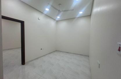 Apartment - 1 Bedroom - 1 Bathroom for rent in Tubli - Central Governorate