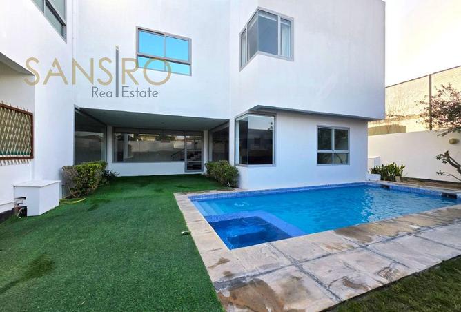 994063 - Property Image 2