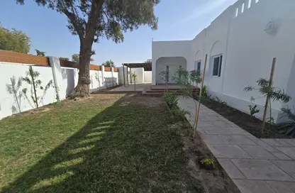 Villa - 4 Bedrooms - 3 Bathrooms for rent in Saar - Northern Governorate