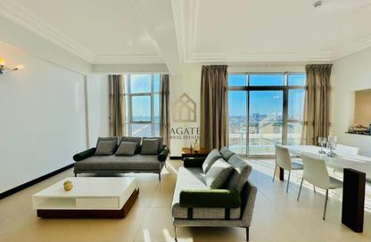 Apartment - 2 Bedrooms - 3 Bathrooms for rent in Zinj - Manama - Capital Governorate