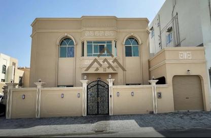 Villa - 4 Bedrooms - 5 Bathrooms for sale in Hidd - Muharraq Governorate