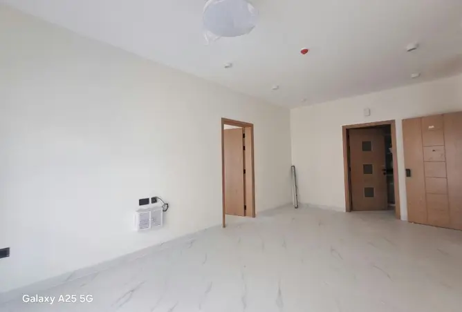 57906393 - Property Image 2